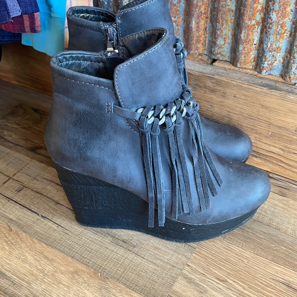 Sbicca wedges. Super cute on!